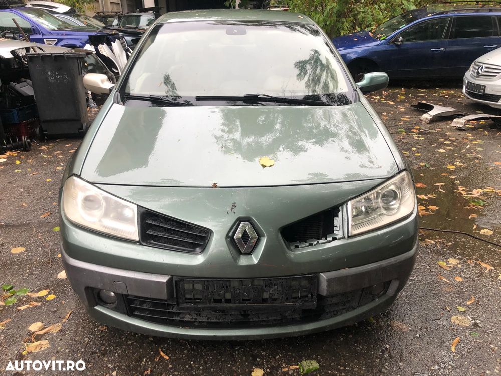 Dezmembrez Renault Megane 2 facelift 2006 verde 1,5 dci EURO 4 - 4