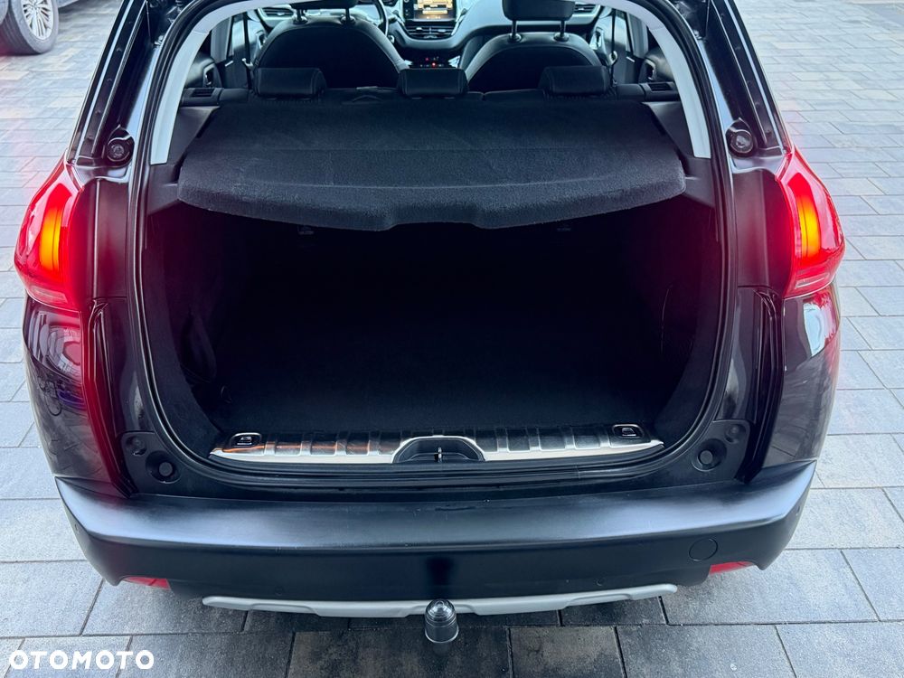 Peugeot 2008 1.6 BlueHDi Allure - 15