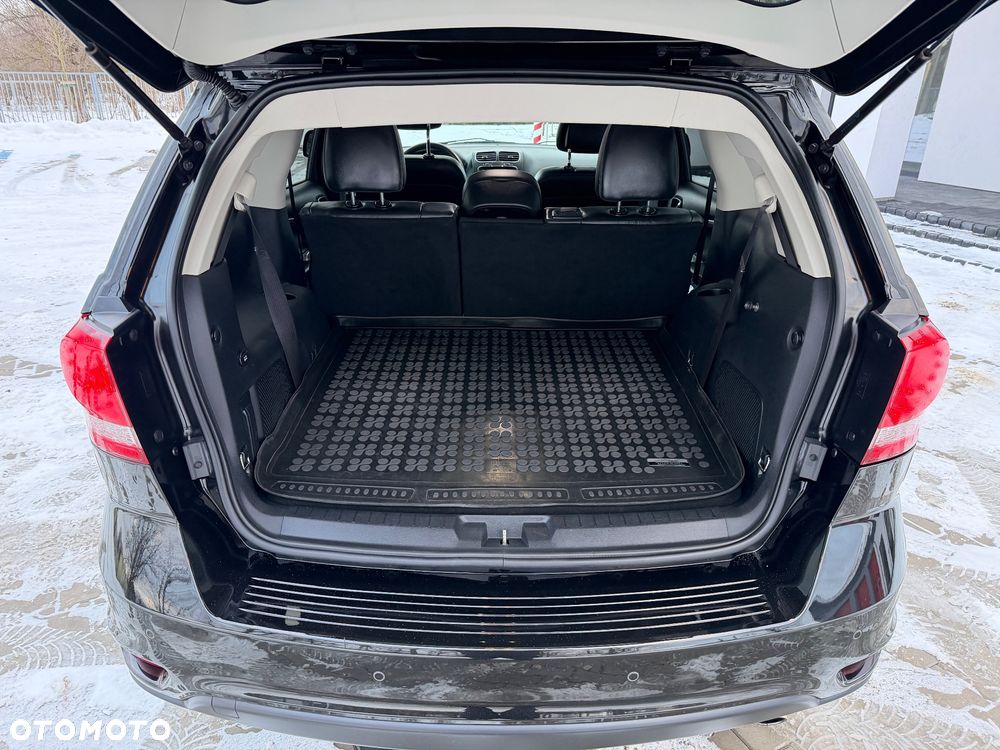 Fiat Freemont 2.0 Multijet 16V DPF Automatik Allrad Black Code - 25