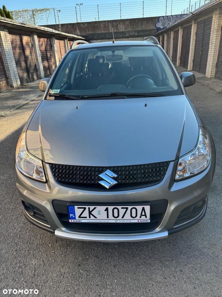 Suzuki SX4 1.6 Premium - 11