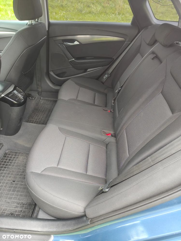 Hyundai i40 1.6 GDI Comfort + - 13