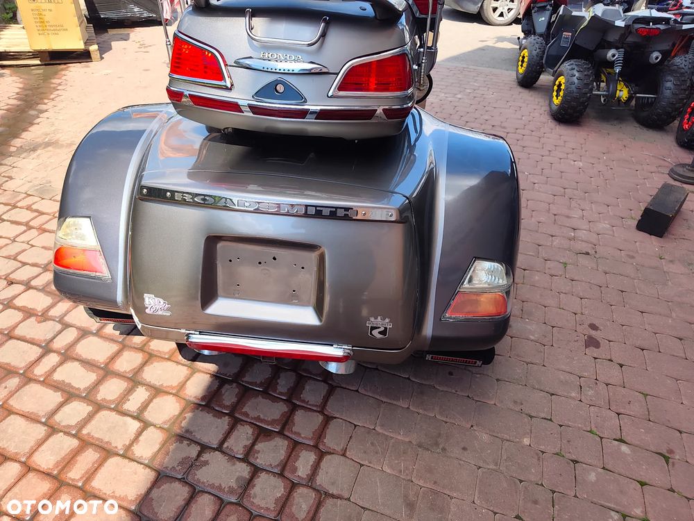 Honda GL - 11