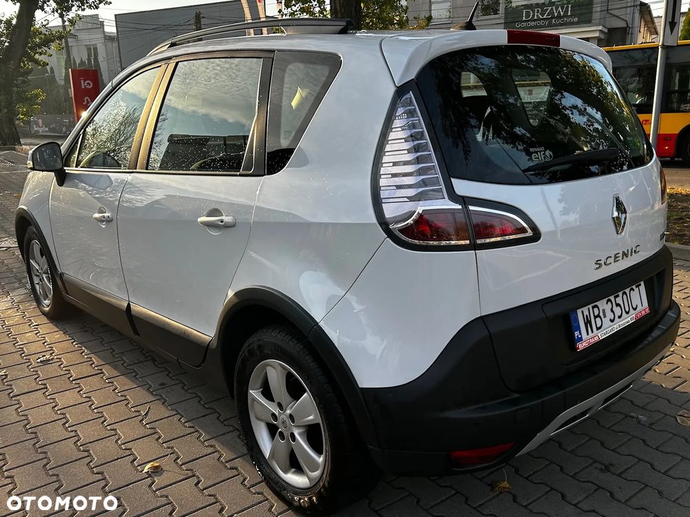 Renault Scenic 2013 photo 4