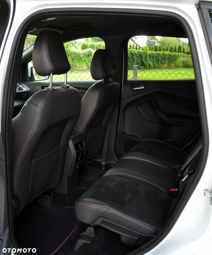 Ford Kuga 2.0 TDCi FWD ST-Line - 12