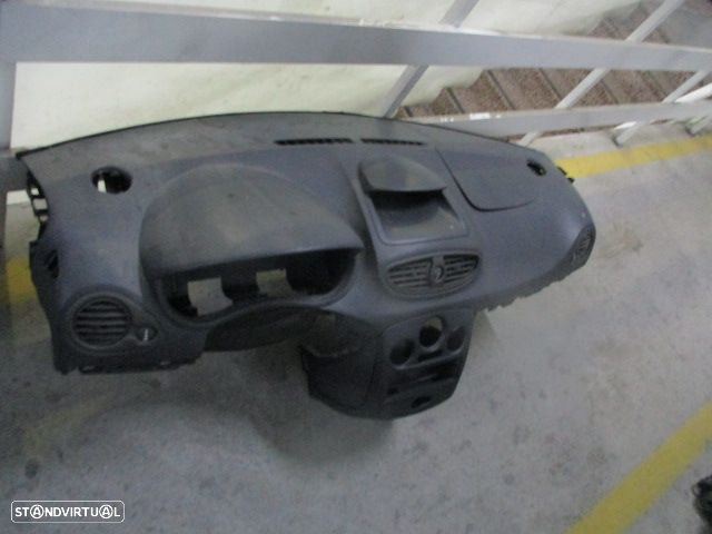 Tablier TAB180 RENAULT CLIO 3 2004 Preto - 2