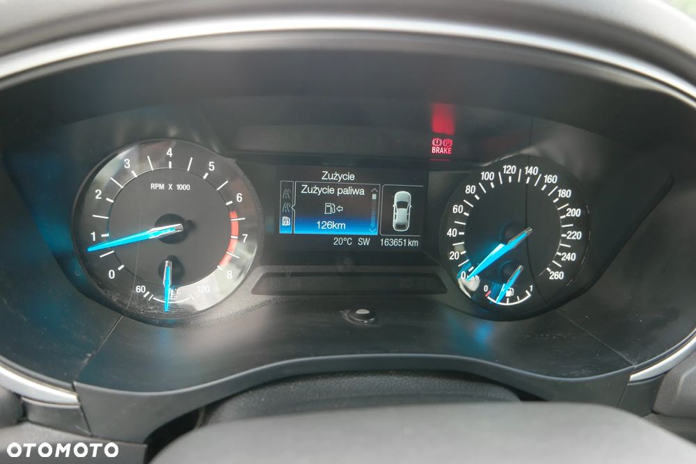 Ford Mondeo - 29