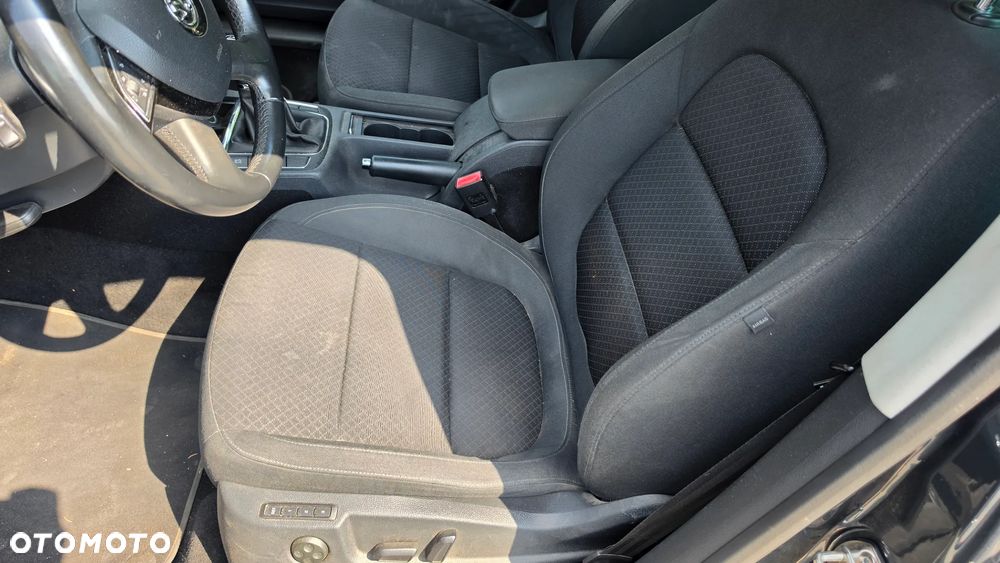Skoda Superb 1.8 TSI Ambition - 25