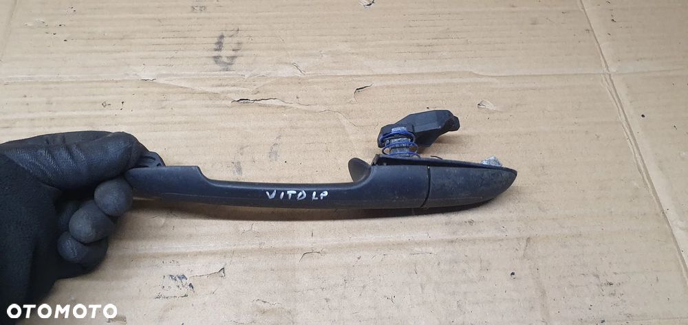 Klamka lewy przód przednia lewa Mercedes Vito 639 - 2