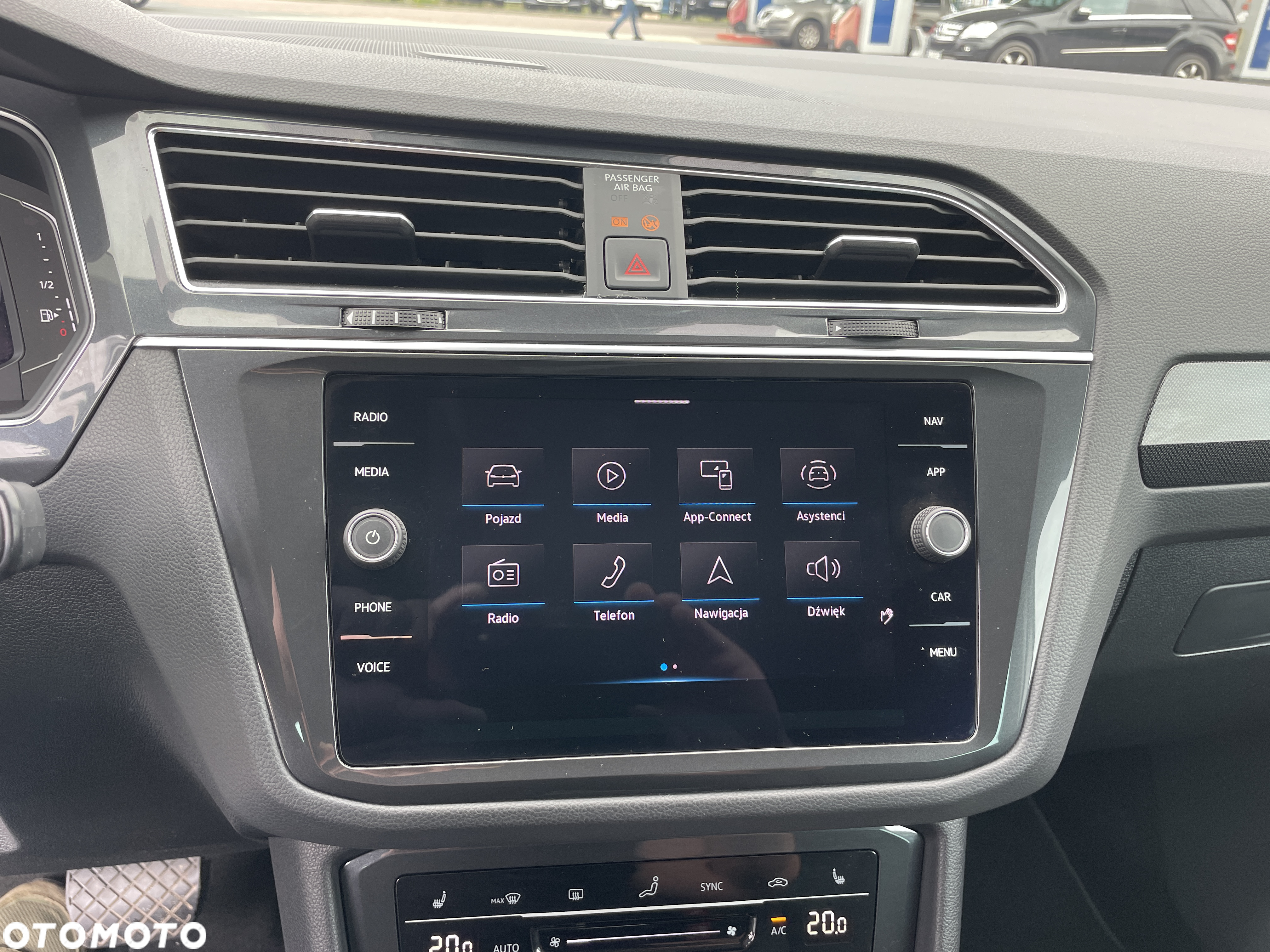 Volkswagen Tiguan 2.0 TSI 4Mot Elegance DSG - 22