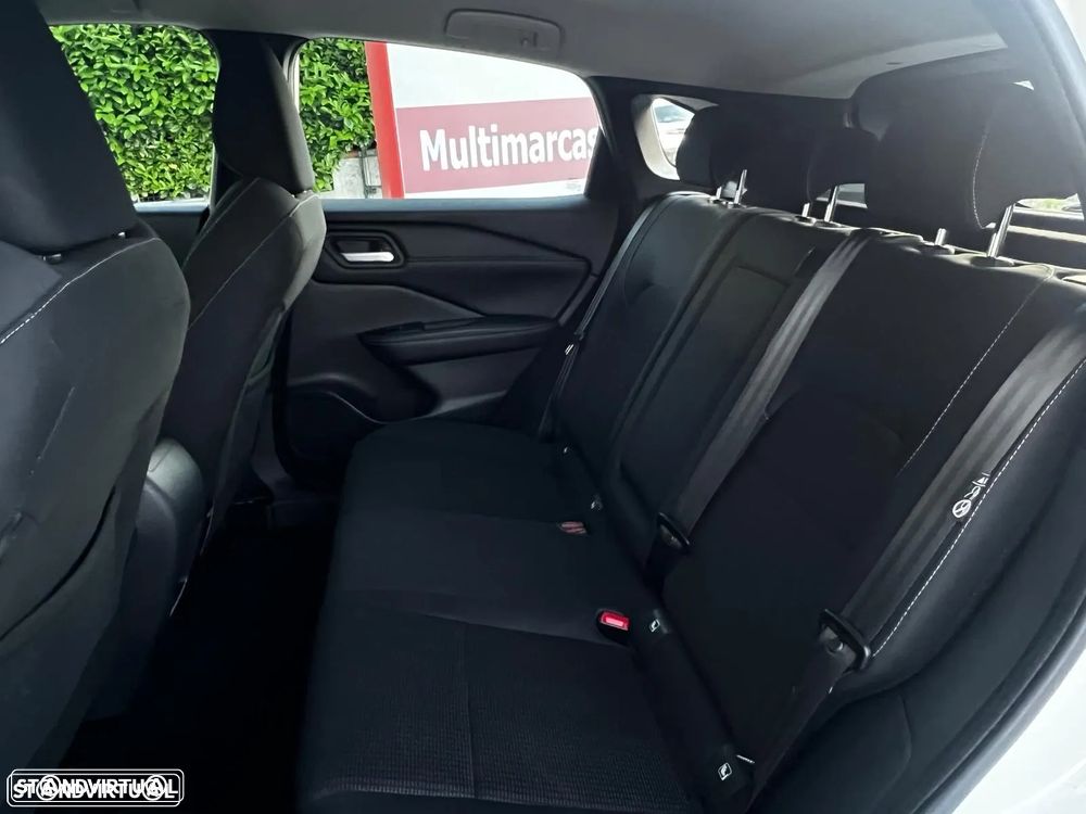 Nissan Qashqai 1.3 DIG-T Acenta LED+R - 17