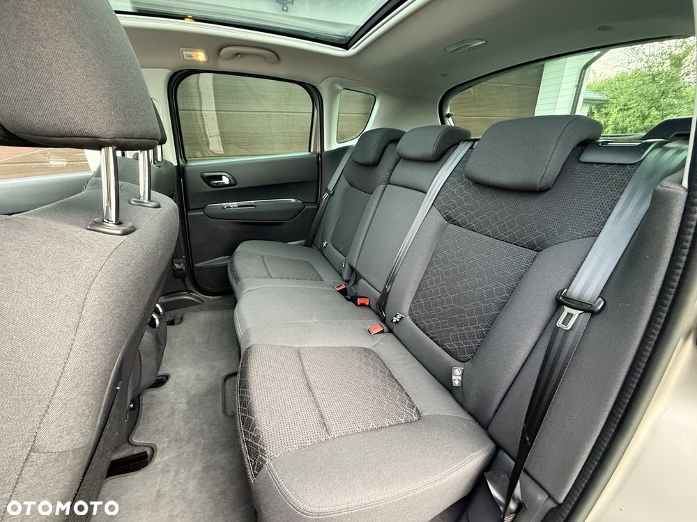 Peugeot 3008 1.6 THP Style - 19