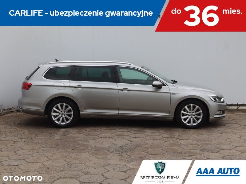 Volkswagen Passat Variant - 8