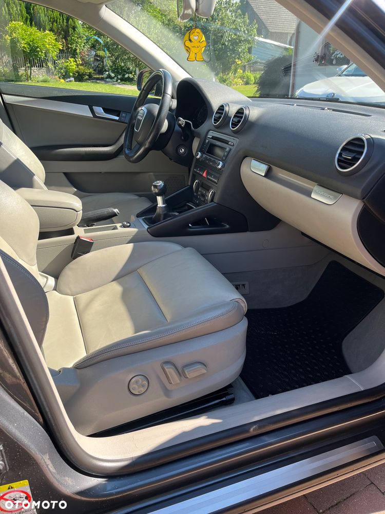 Audi A3 Sportback - 7