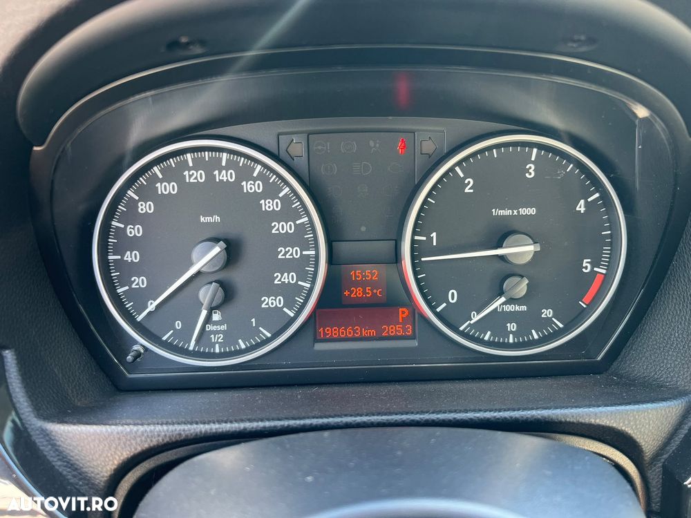 BMW Seria 3 320d - 14