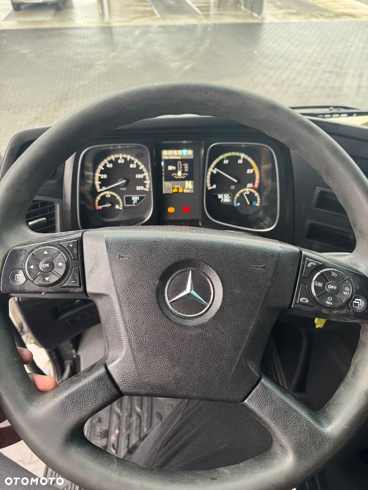 Mercedes-Benz 1845 opony 80% stan bardzo dobry - 20
