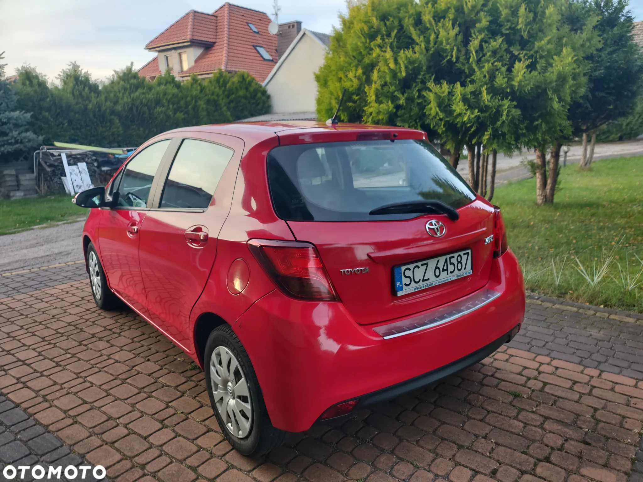 Toyota Yaris 1.0 Active EU6 - 16