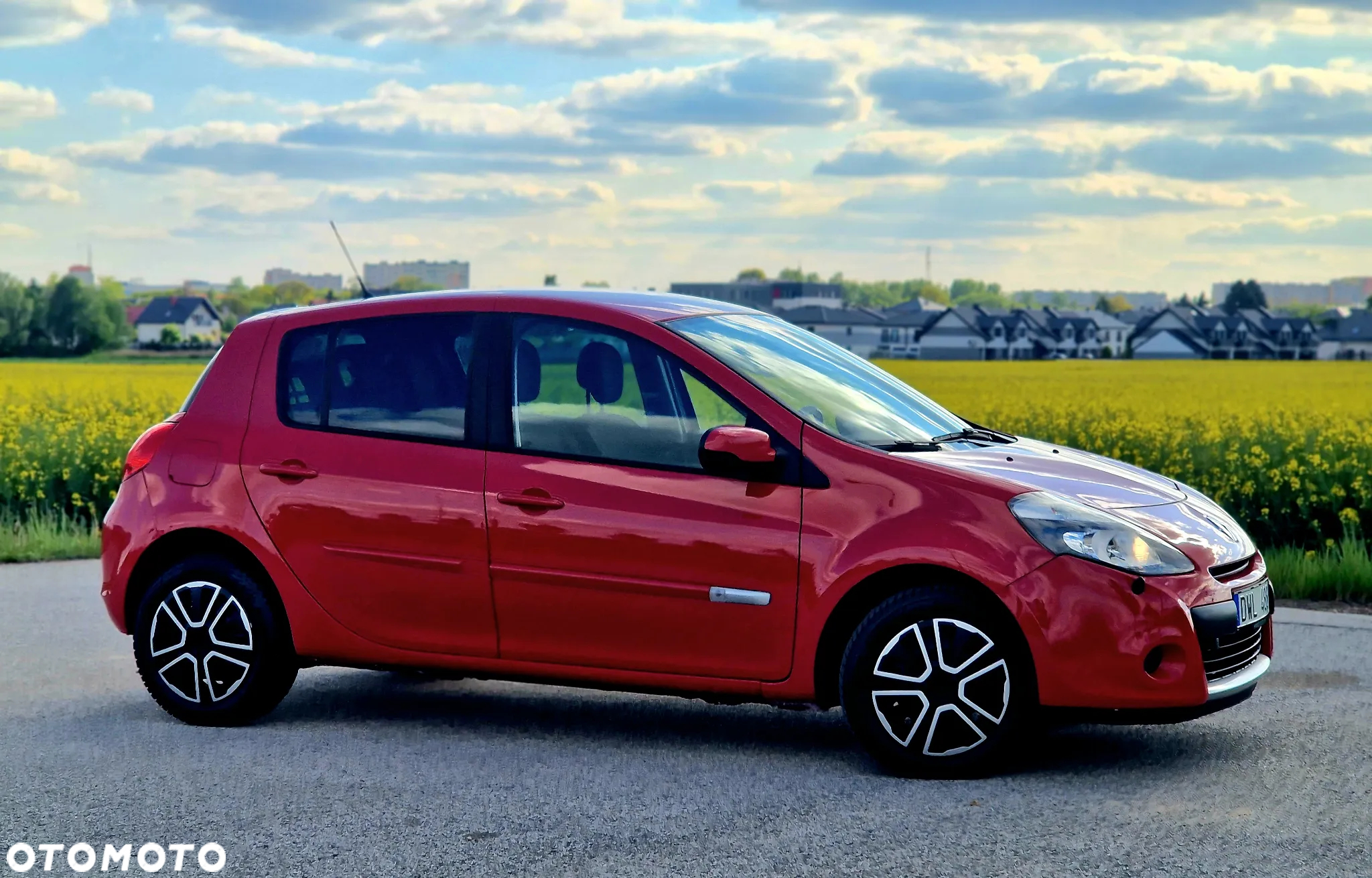 Renault Clio - 9