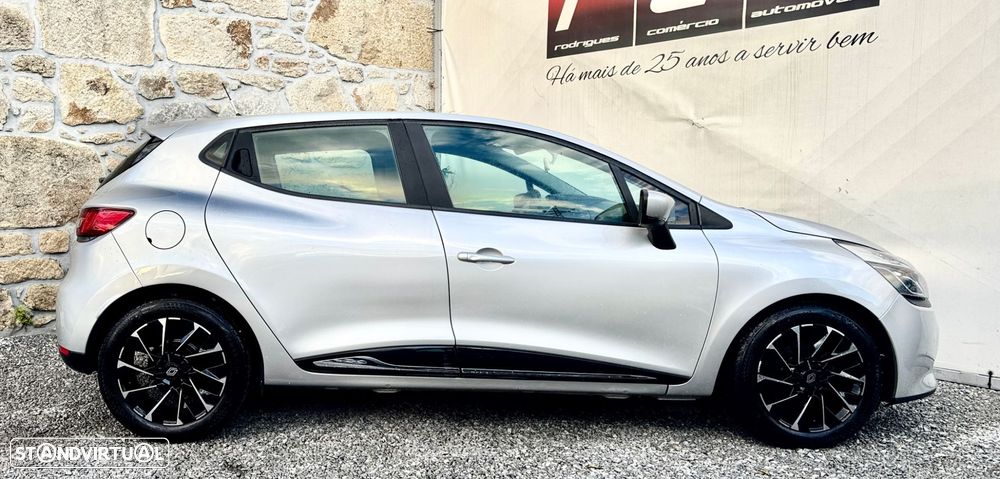 Renault Clio 0.9 TCE Dynamique S - 23