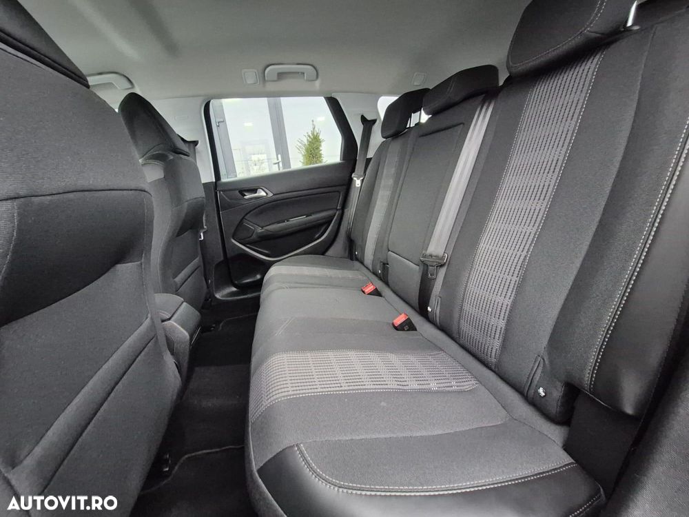 Peugeot 308 - 11