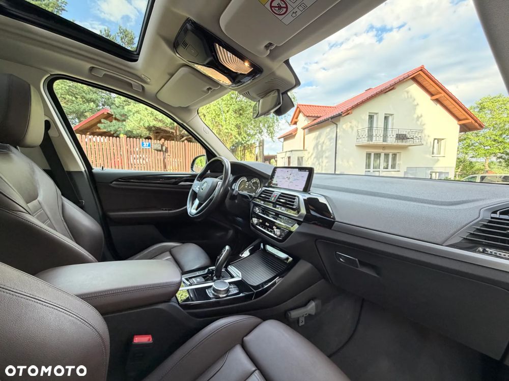 BMW X3 xDrive20d xLine - 29