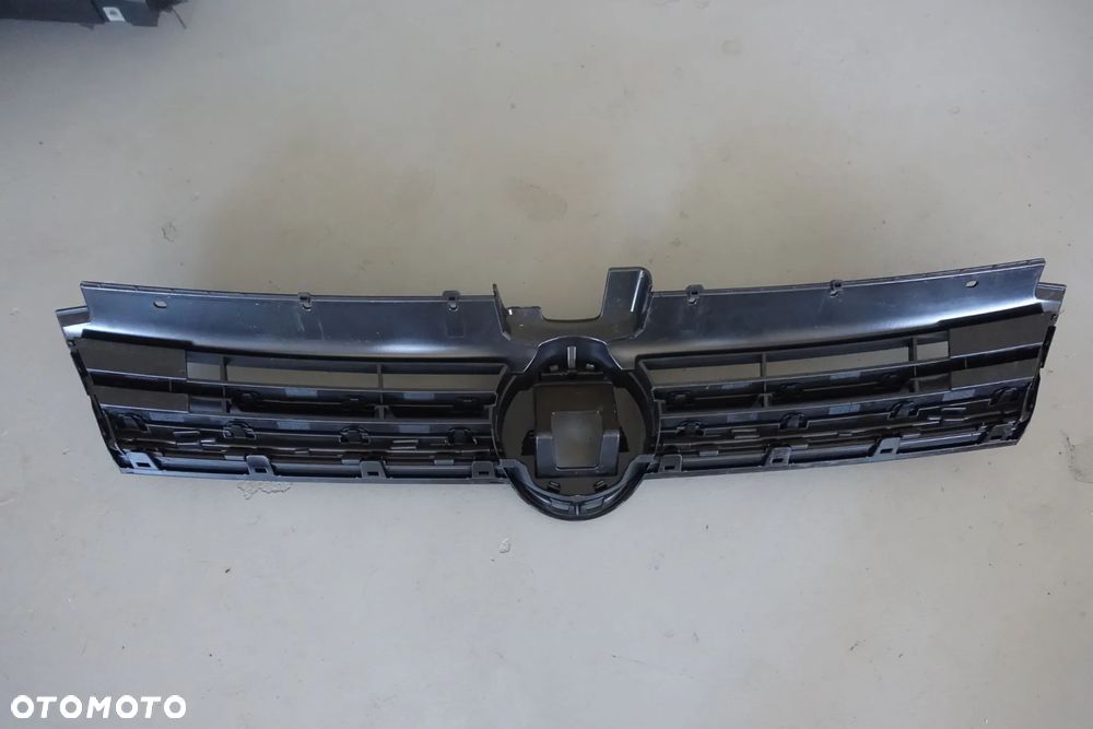 ATRAPA GRILL GOLF VII LIFT RLINE  5G0853653Q - 4