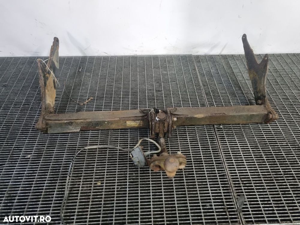 Carlig remorcare Dacia Dacia Logan II MCV 2013 - 2016 SUV 4 Usi (1422) - 1