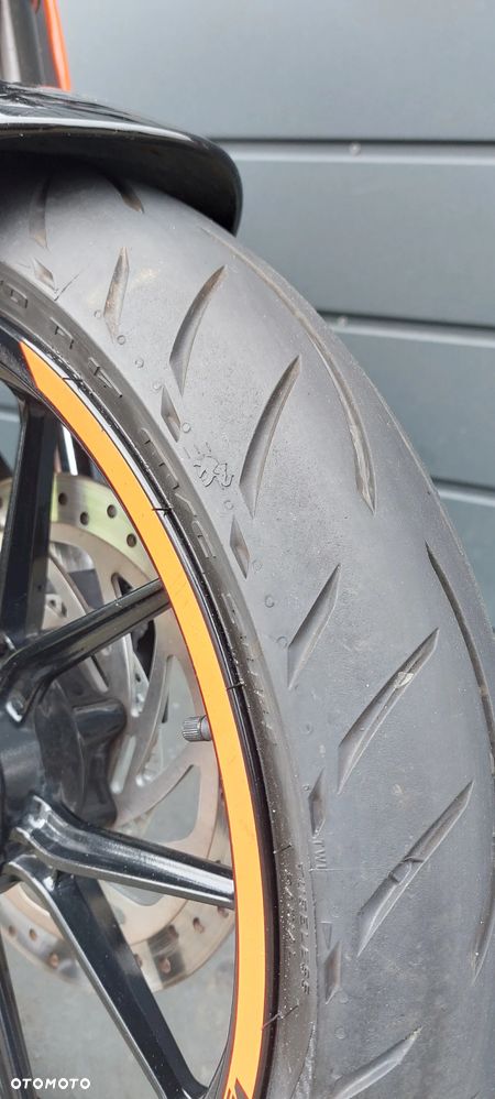 KTM Duke - 33