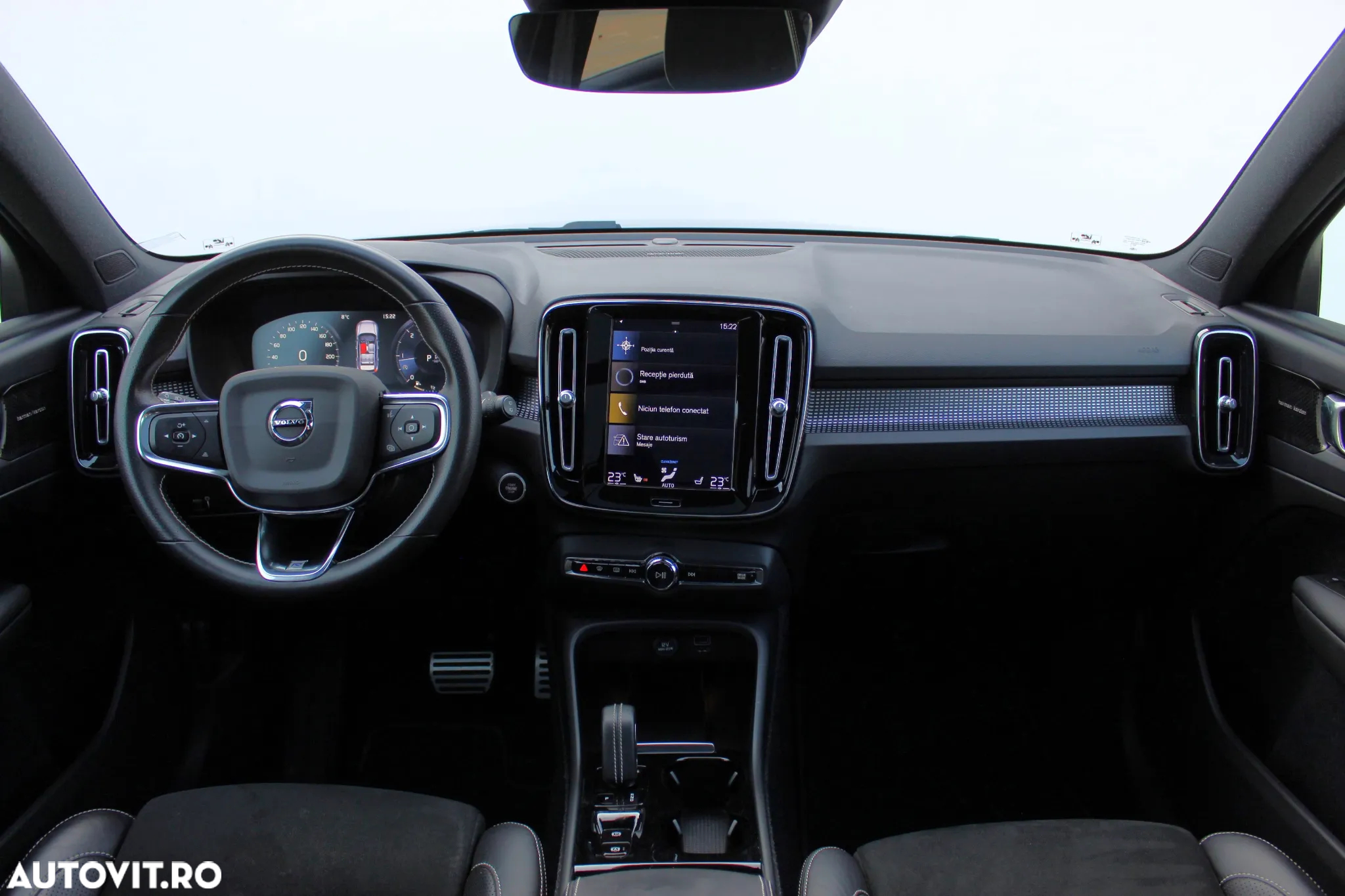 Volvo XC 40 D4 AWD Geartronic R-Design - 13