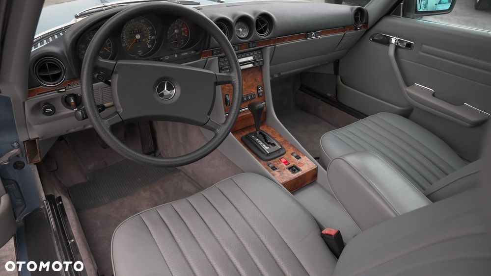 Mercedes-Benz SL - 35