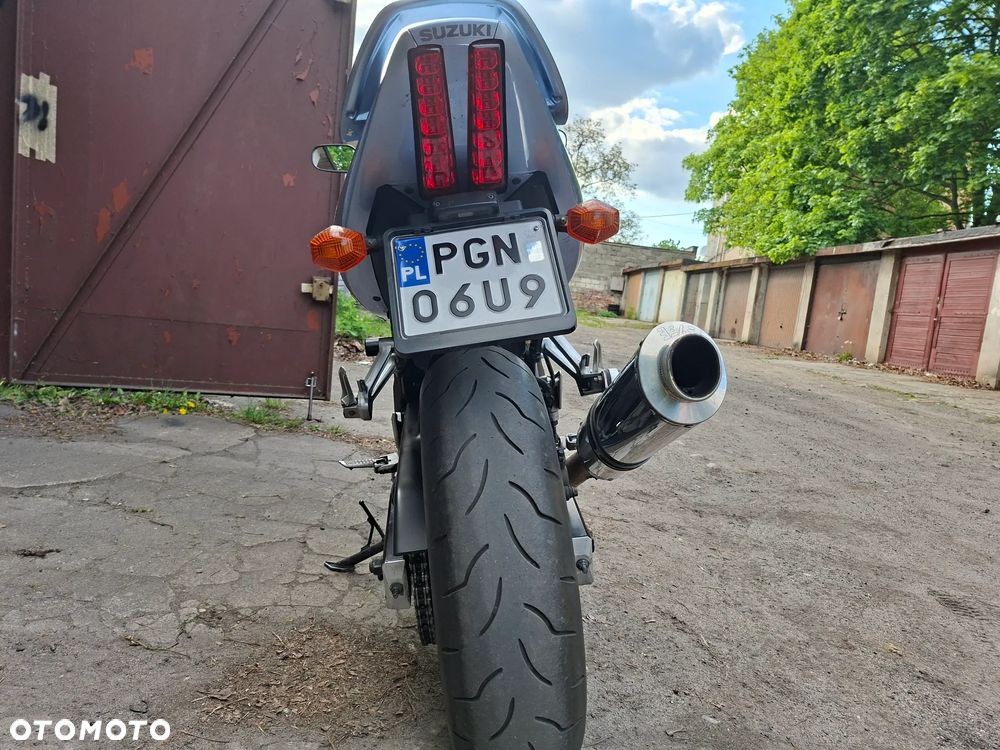 Suzuki SV - 9
