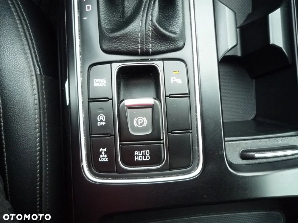 Kia Sorento 2.0 CRDI Business Line Plus - 31