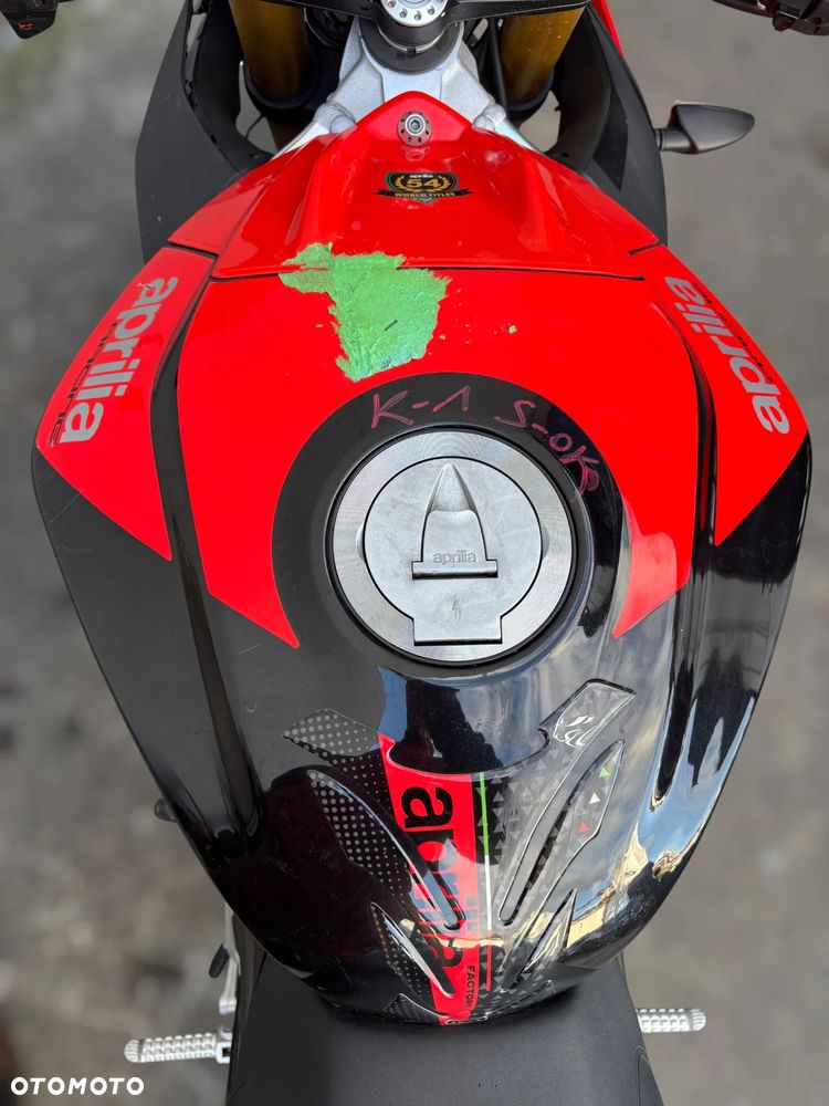 Aprilia Tuono - 7