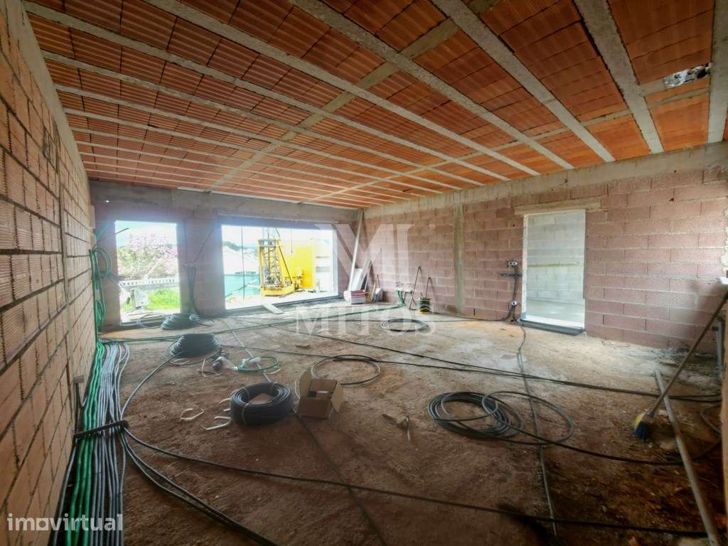 Moradia térrea T3 em construção para venda em Alvarães - Viana do C... - Grande imagem: 5/26