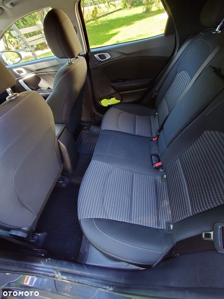 Kia XCeed 1.5 T-GDI M - 9