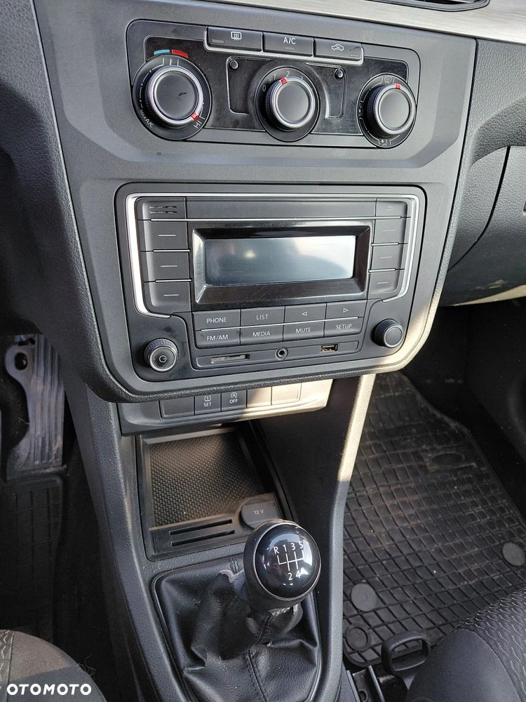 Volkswagen Caddy 2.0 TDI Comfortline - 13