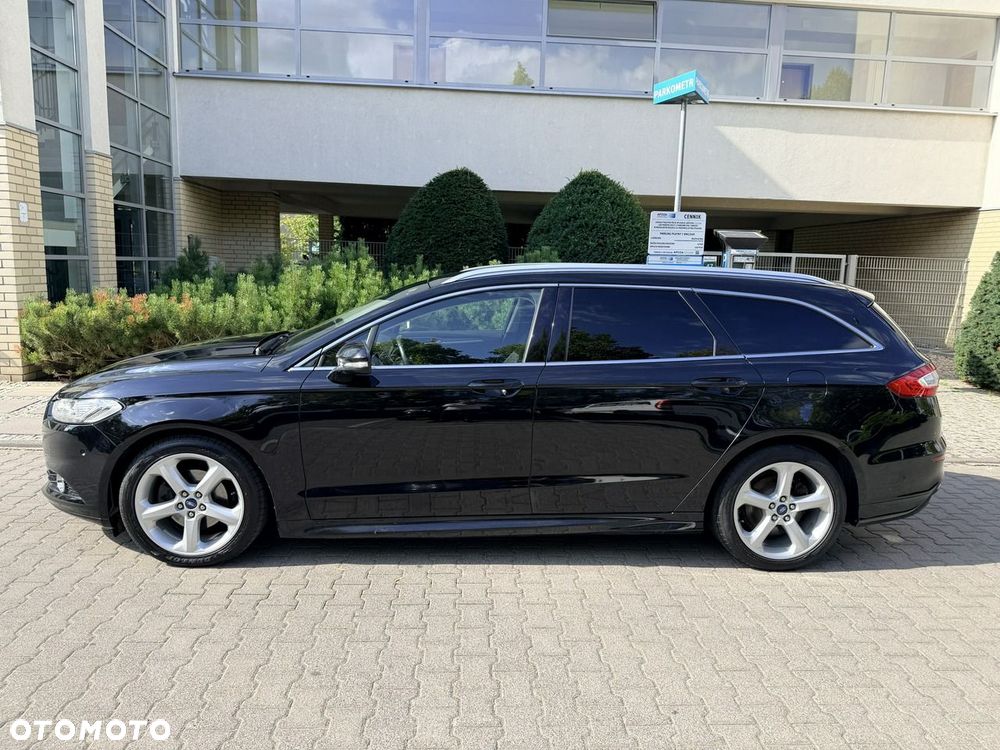 Ford Mondeo - 35