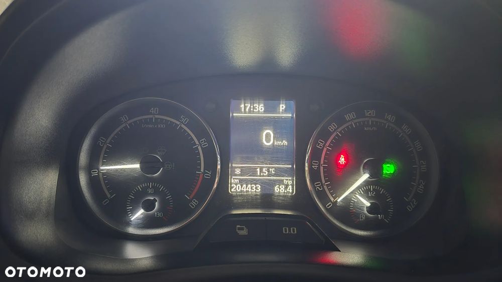 Skoda Fabia 1.4 TSI DSG RS - 3