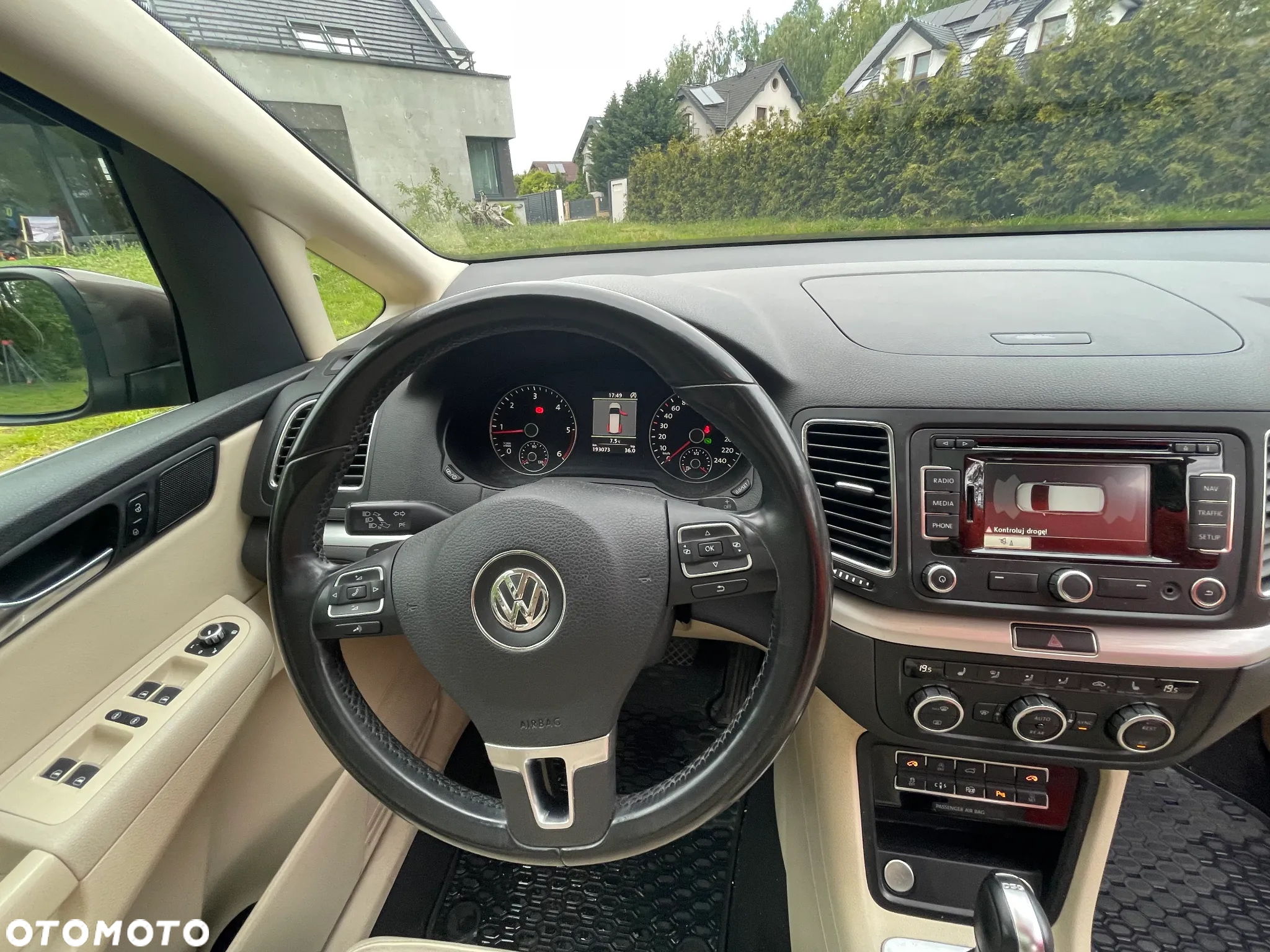 Volkswagen Sharan 2.0 TDI Highline DSG - 17