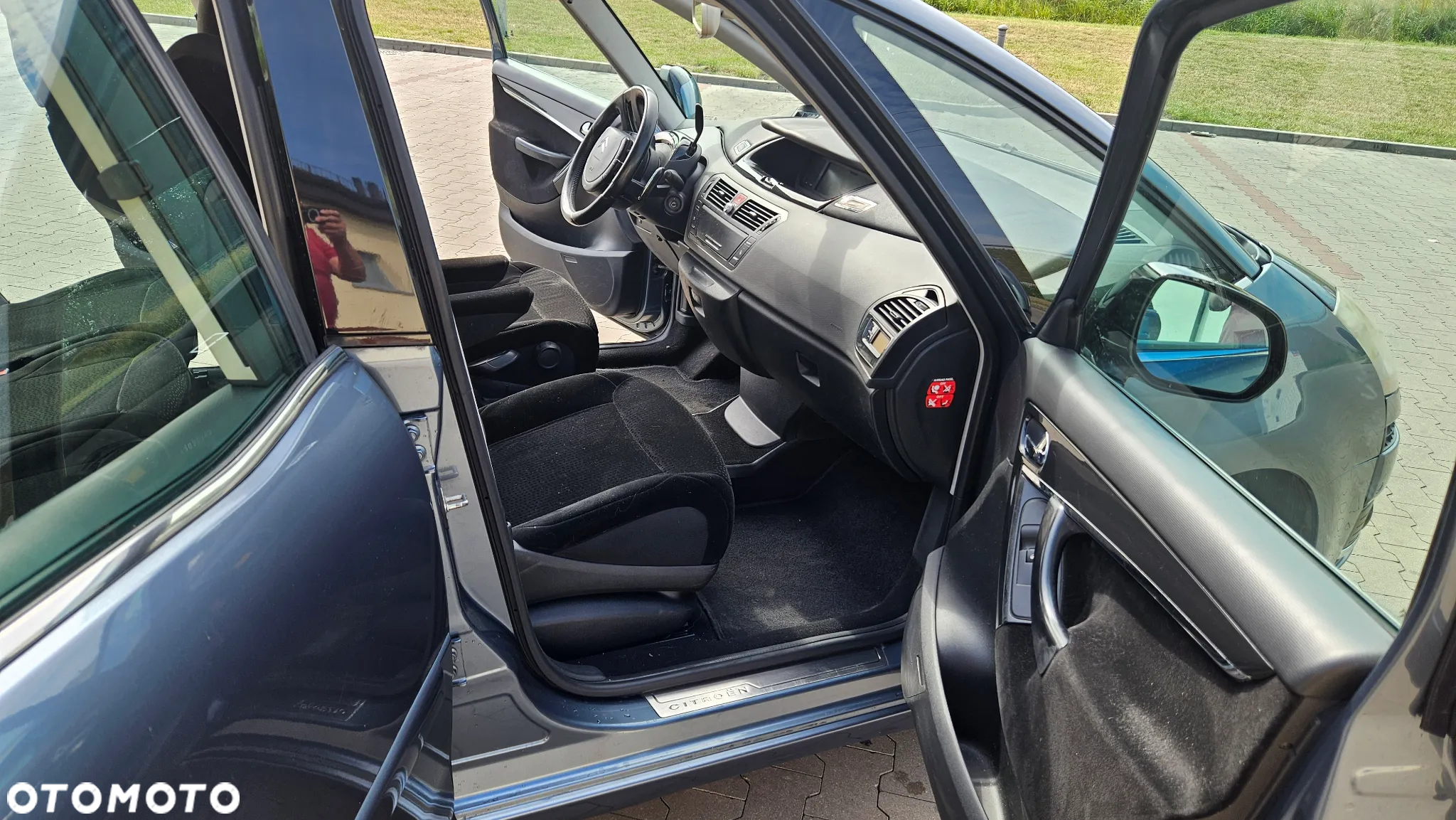 Citroën C4 Picasso 2.0 HDi FAP EGS6 Exclusive - 26
