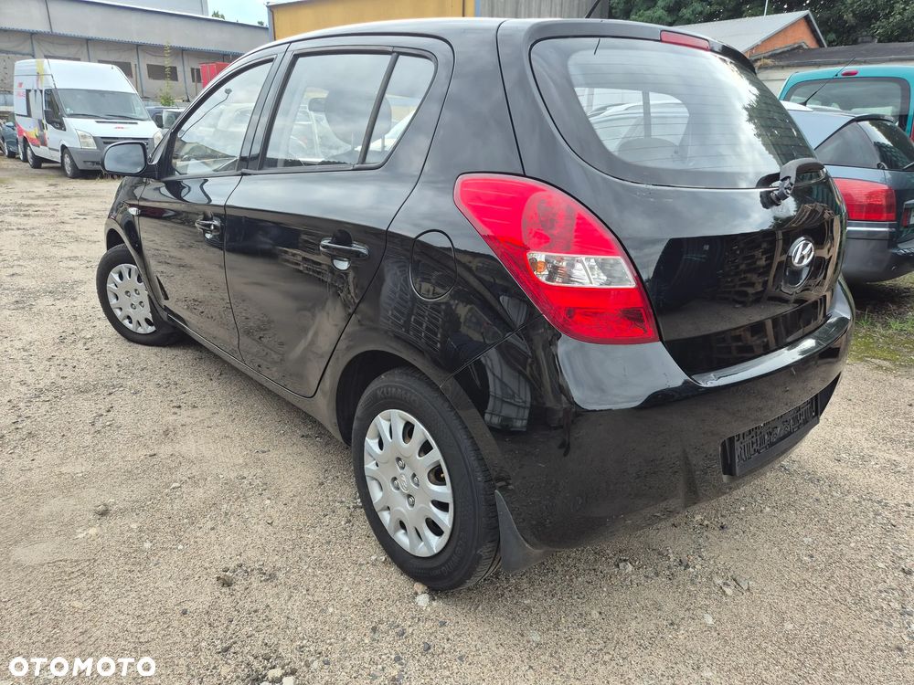 Hyundai i20 - 4