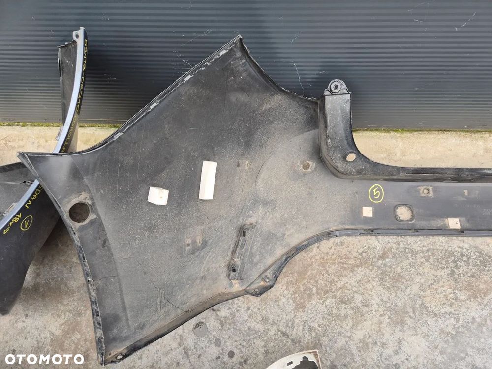 ORYGINALNY ZDERZAK TOYOTA COROLLA E21 PRZÓD / TYŁ - 37