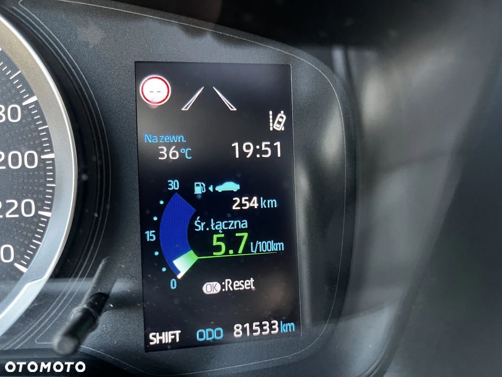 Toyota Corolla 1.6 Comfort - 20