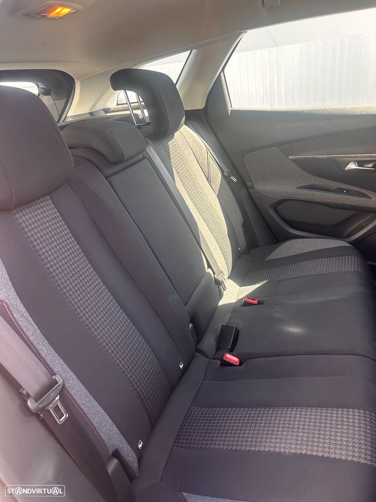 Peugeot 3008 - 7