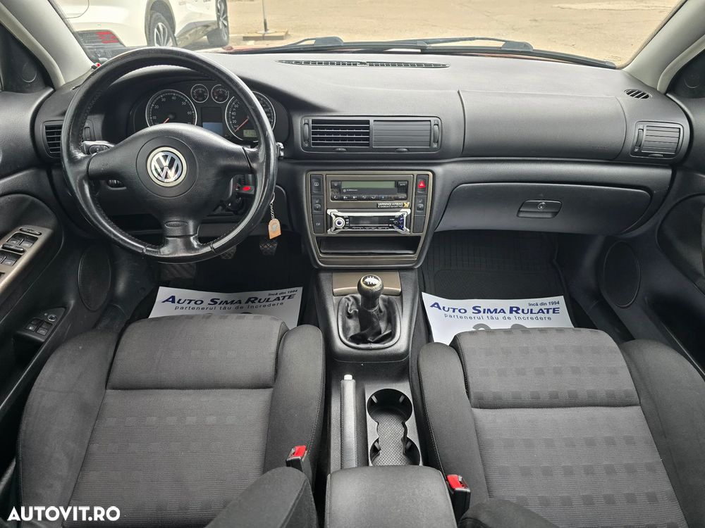 Volkswagen Passat - 9