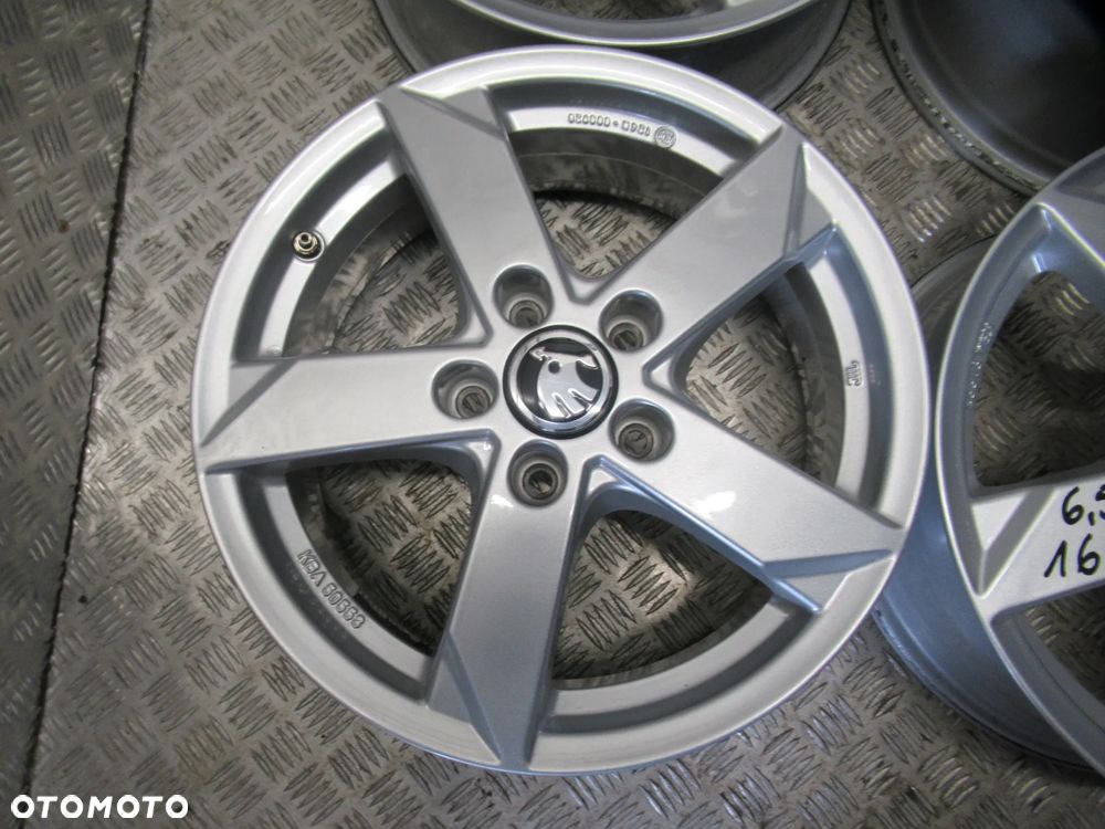 Felgi Skoda Octavia Superb Karoq Yeti 6,5Jx16 et42 5x112 - 5