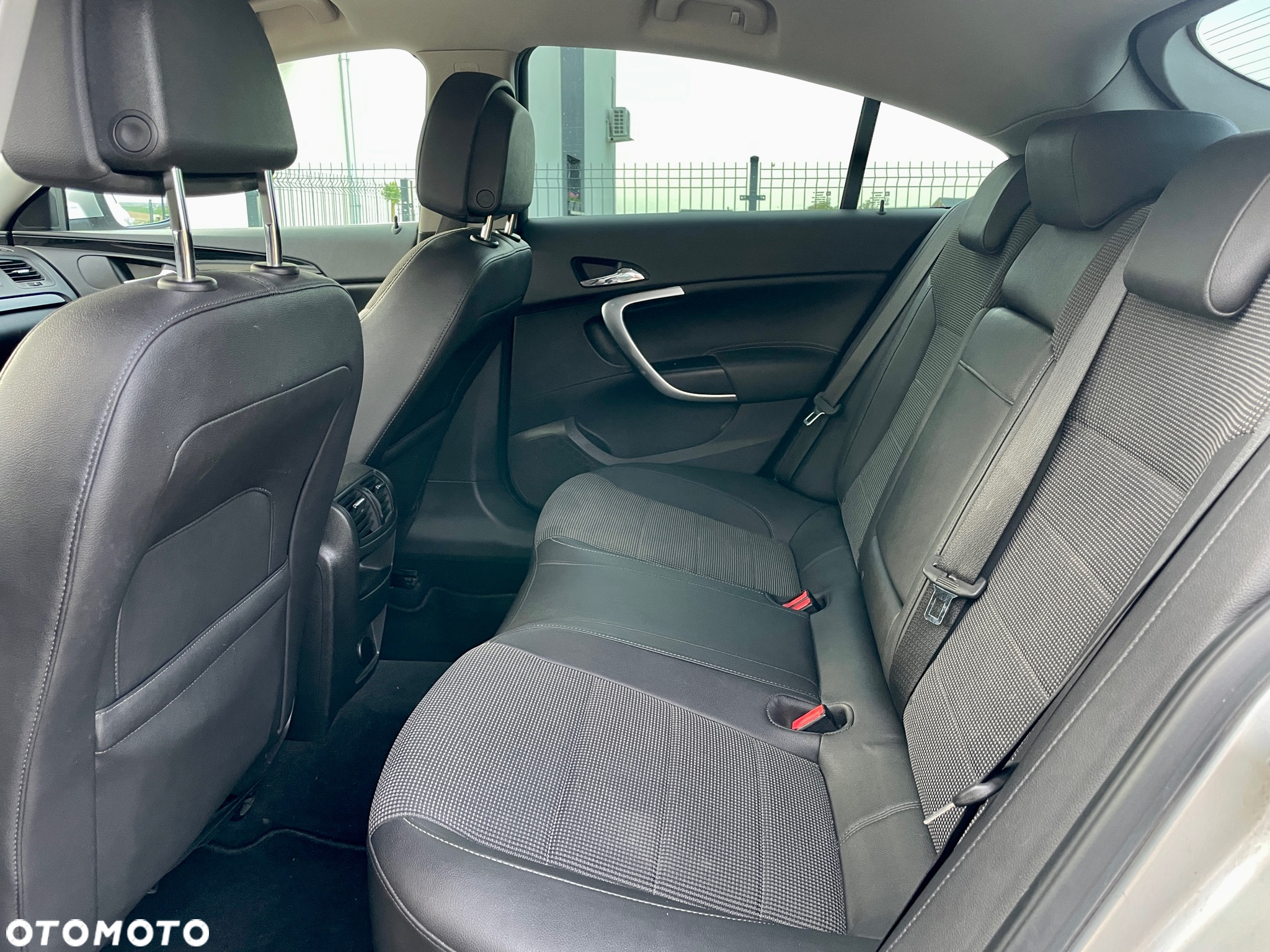 Opel Insignia 2.0 CDTI automatik Cosmo - 11
