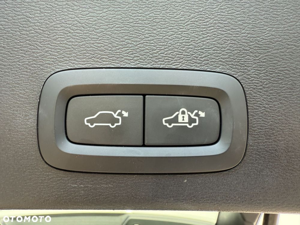 Volvo XC 40 - 11