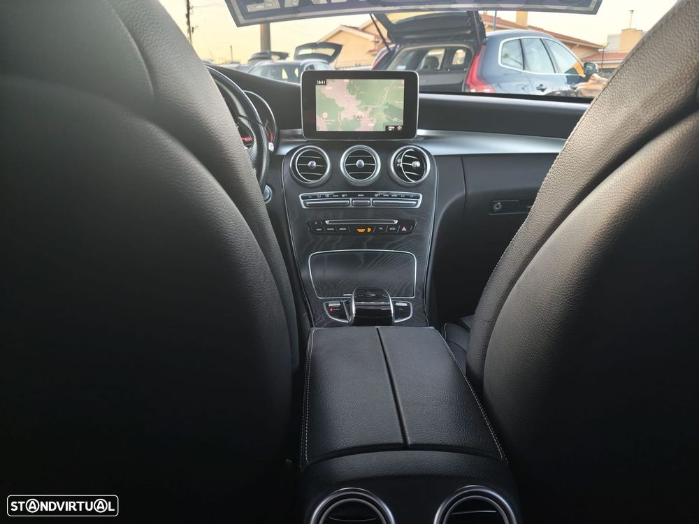 Mercedes-Benz C 300 h AMG Line - 15