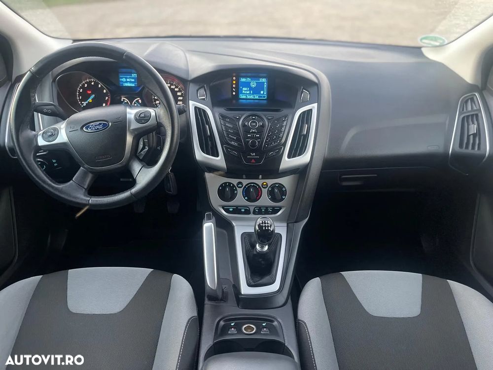 Ford Focus 1.6 EcoBoost Start-Stopp-System Champions Edition - 9