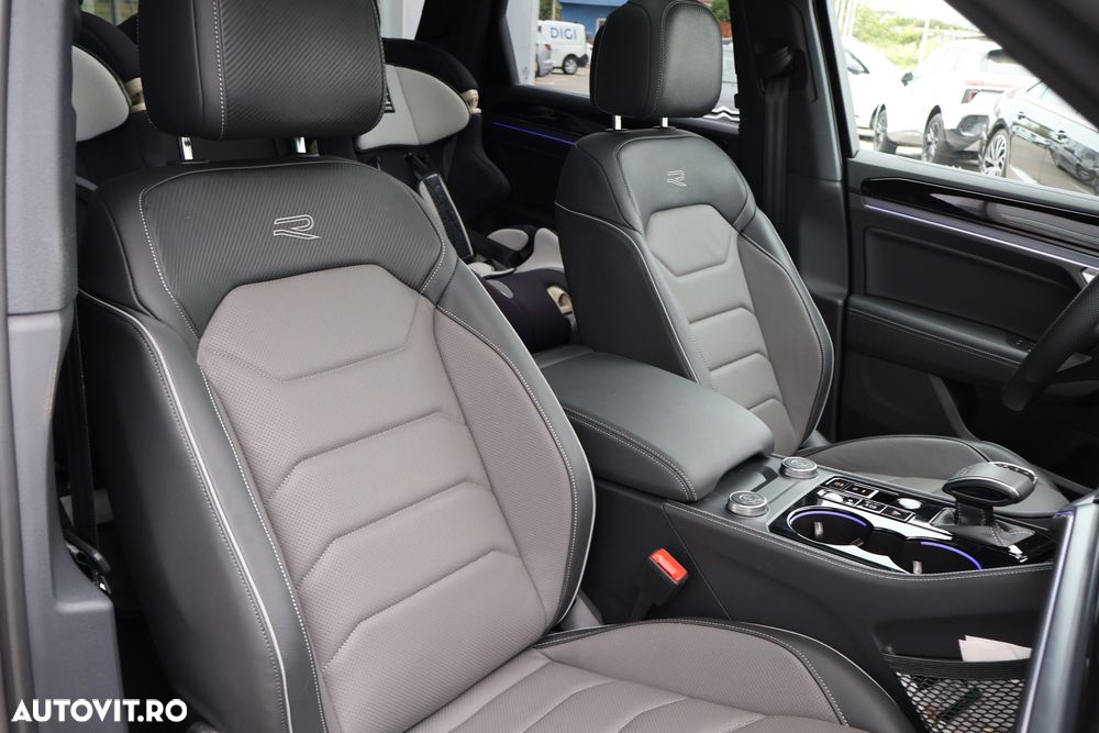 Volkswagen Touareg V6 TDI 4MOTION R-Line - 17